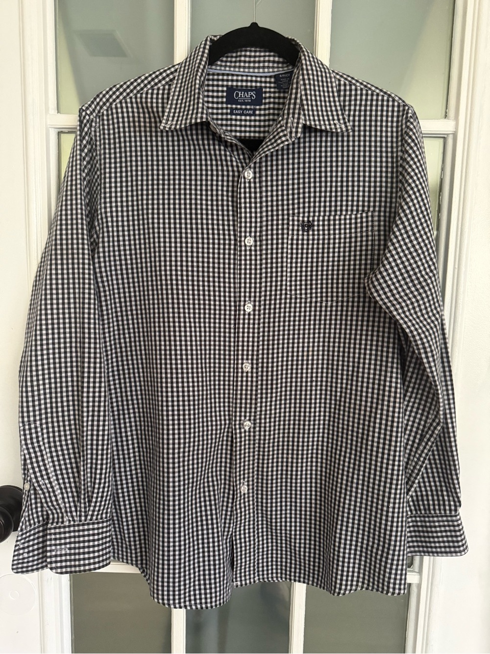 Chaps Men’s Black & White Gingham Button-Down Shirt